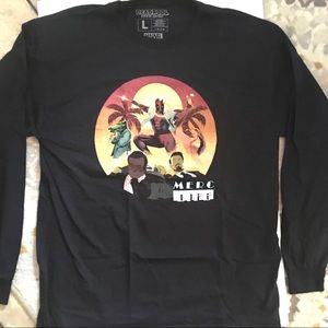 Deadpool graphic tee shirt size LARGE. Long sleeve